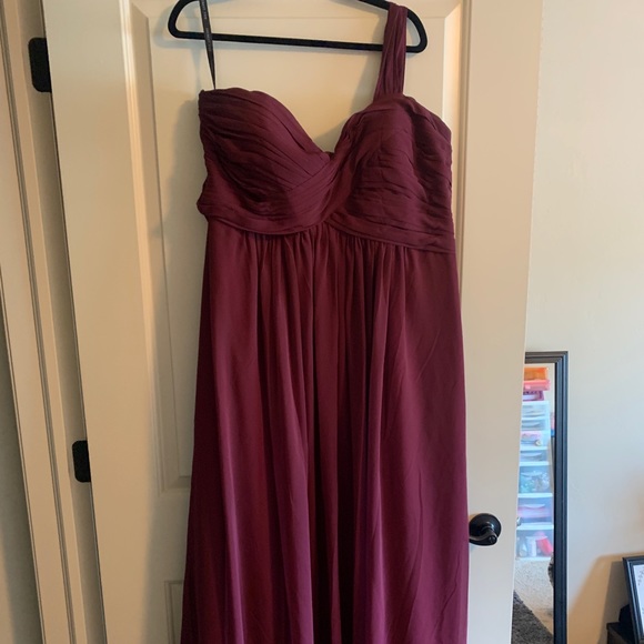 Bill Levkoff Dresses & Skirts - Maroon bridesmaid dress